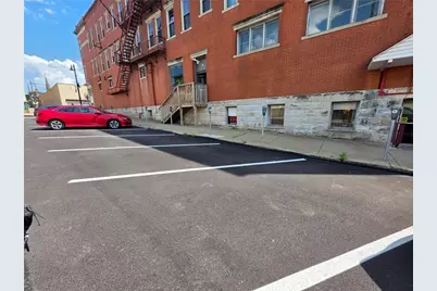 109 W New Castle, Butler, PA 16001 - Photo 3