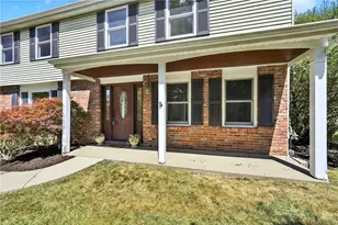 613 Robinhood Ln, Peters Township, PA 15317 - Photo 1