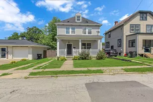 1218 McMinn St, Aliquippa, PA 15001 - Photo 1