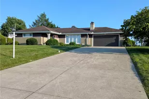 218 Paul Dr, East Huntington, PA 15666 - Photo 1