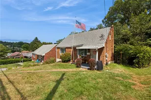 238 Clay Dr, Pittsburgh, PA 15235 - Photo 1