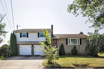 212 Mullin Ave, Mt Pleasant Boro, PA 15666 - Photo 1