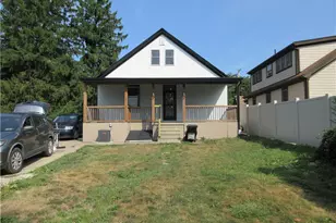 2733 20th St Ext, Patterson Township, PA 15010 - Photo 1