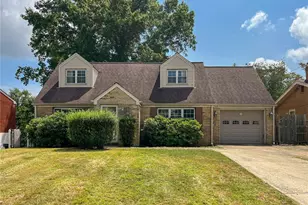 554 St Clair Dr, Pittsburgh, PA 15147 - Photo 1