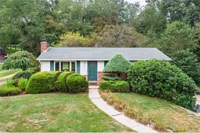 815 Valley St, Robinson Twp, PA 15057 - Photo 1