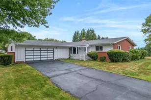 460 Sproat Ave, Economy, PA 15042 - Photo 1