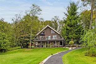 943 Peninsula Dr, Indian Lake Boro, PA 15926 - Photo 1