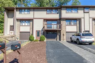 139 Lebeouf Dr, Pittsburgh, PA 15068 - Photo 1