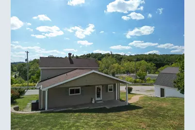 9 Meadow Dr, Somerset, PA 15314 - Photo 1