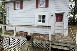 208 Huffman St, Franklin Township, PA 15370 - Photo 1