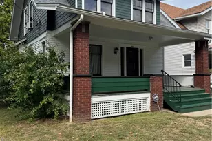 407 Boyles Ave, New Castle, PA 16101 - Photo 1