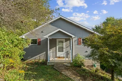 528 Chestnut St, McKeesport, PA 15132 - Photo 1