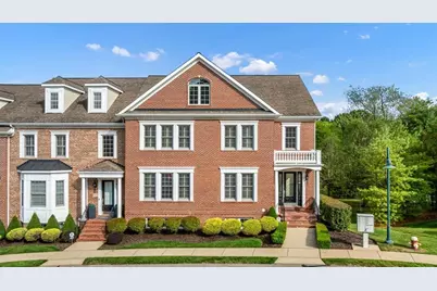 307 Georgetowne Ct, Pine Township, PA 15090 - Photo 1