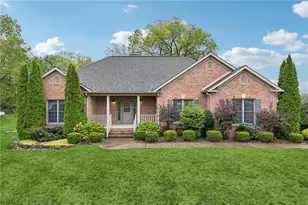 2210 Skyhill Rd, Mahoning Township, PA 16116 - Photo 1