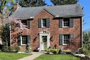 785 Fruithurst Dr, Pittsburgh, PA 15228 - Photo 1