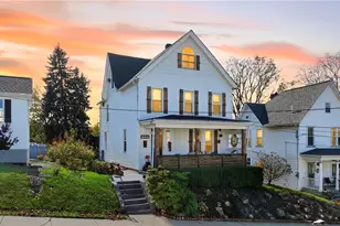 722 8th St, Irwin, PA 15642 - Photo 1