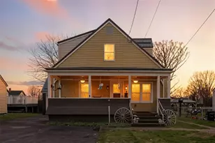 709 Jefferson Ave, Harrison Township, PA 15065 - Photo 1