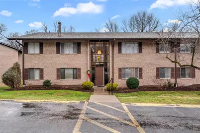 5081 Sanlin Dr, Coraopolis, PA 15108 - Photo 1