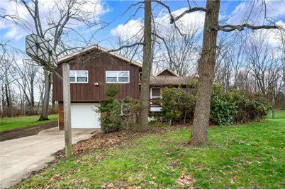 120 Braethorn Dr, Twp of But SE, PA 16001 - Photo 1