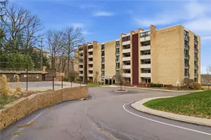 53 Highland Rd, Bethel Park, PA 15102 - Photo 1