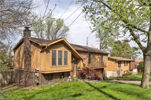 125 Shenandoah Dr, Pittsburgh, PA 15235 - Photo 1