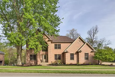 163 Oakview Dr, Cranberry Township, PA 16066 - Photo 1