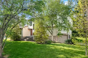227 Springhouse Dr, Jefferson Hills, PA 15025 - Photo 1