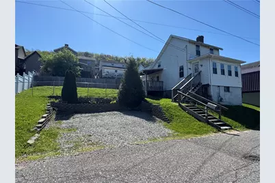 164 N 1st St, West Newton, PA 15089 - Photo 1