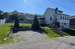 164 N 1st St, West Newton, PA 15089 - Photo 1