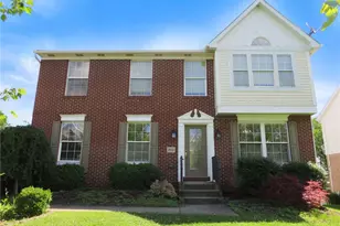 392 Pine Ridge Dr, Peters Township, PA 15367 - Photo 1