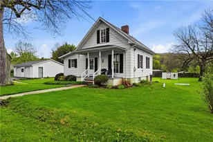 376 Old Rte 19, Scott Township, PA 16101 - Photo 1