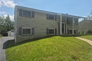 22 W Glennis Dr, Hempfield Township, PA 15601 - Photo 1