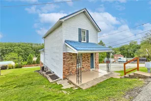 8002 Hayward St, Hempfield Township, PA 15691 - Photo 1