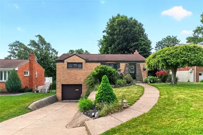 613 Elaine Dr, Pittsburgh, PA 15236 - Photo 1