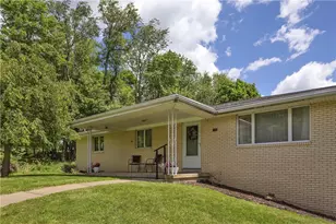 115 Montgomery Dr, Pine Township, PA 15090 - Photo 1