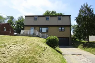 5560 Clarene Dr, Bethel Park, PA 15102 - Photo 1