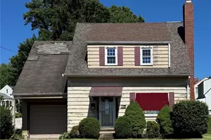 749 Pershing St, Ellwood City, PA 16117 - Photo 1