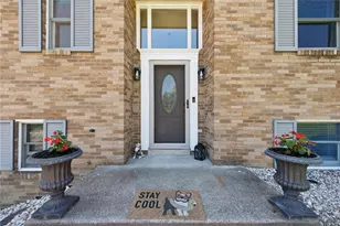 1678 Diane Merle Dr, North Huntingdon, PA 15642 - Photo 1