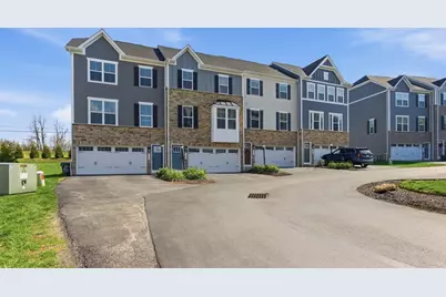 7402 Chestnut Way, Pine Township, PA 15044 - Photo 1