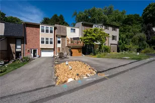308 Shadow Wood Ct, Trafford, PA 15085 - Photo 1