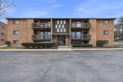 1204 Dutilh Rd #1, Cranberry Township, PA 16066 - Photo 1