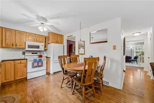 28 Unity Square, Unity Township, PA 15601 - Photo 9