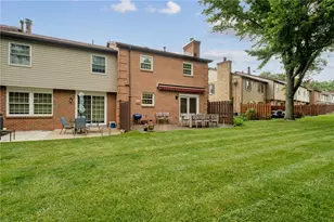 28 Unity Square, Unity Township, PA 15601 - Photo 33