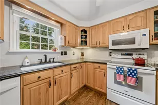 28 Unity Square, Unity Township, PA 15601 - Photo 11