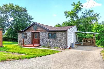 22 Pearl Aly, Monongahela, PA 15063 - Photo 1