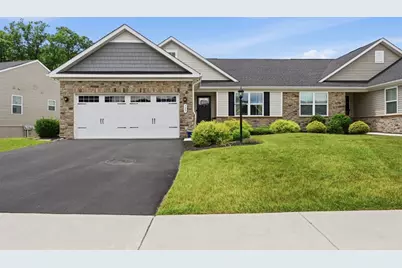 789 Oliver St, Lancaster Township, PA 16037 - Photo 1