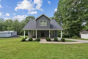 259 Echo Valley Rd, Hempfield Township, PA 15644 - Photo 1