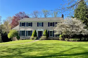 4206 Wembleton Dr, Hampton, PA 15101 - Photo 1