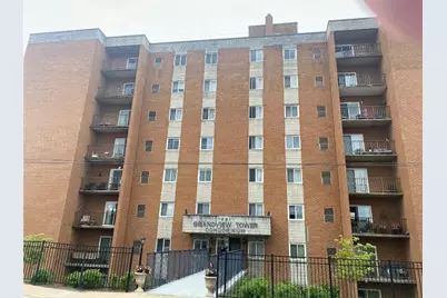 1001 Grandview Ave #701, Bridgeville, PA 15017 - Photo 1