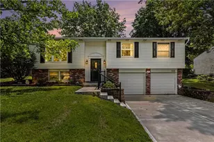 1914 Strawbridge Dr, South Park, PA 15129 - Photo 1